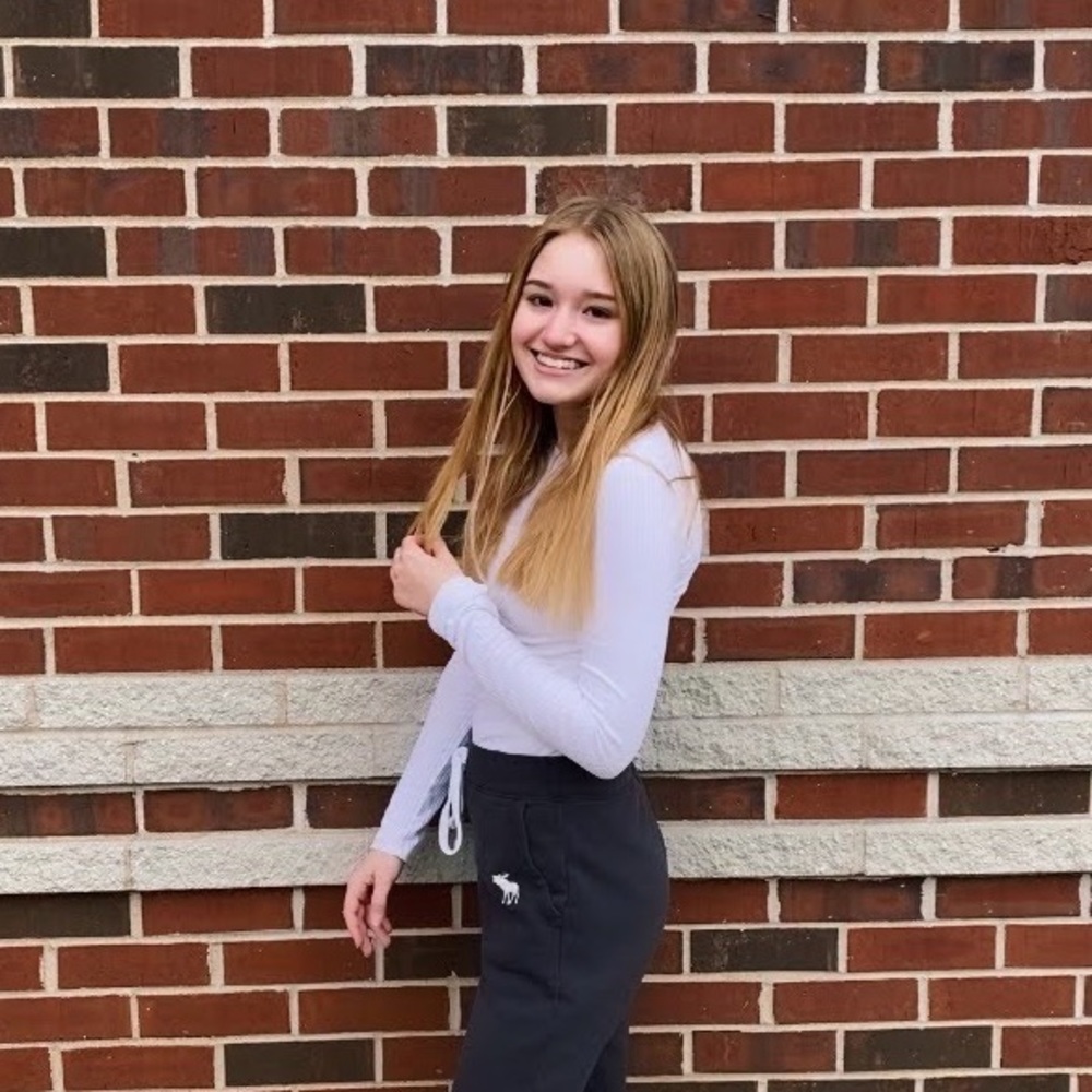 Meet your Posher, Lauryn